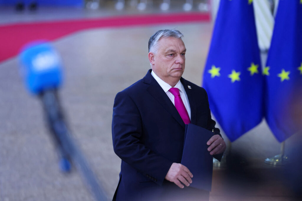 BE pro planit të Orban për emigrantët e paligjshëm: Hotspote të jashtme për pritjen e tyre