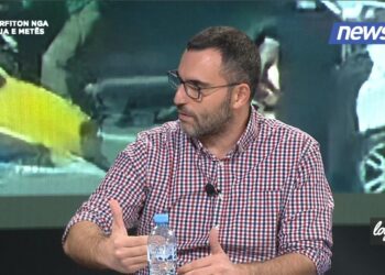 Meta e Berisha në izolim, Arlind Qori: Partitë e vjetra funksionojnë si mafia, drejtohen edhe nga burgu! Po nuk u sekuestruan pasuritë…