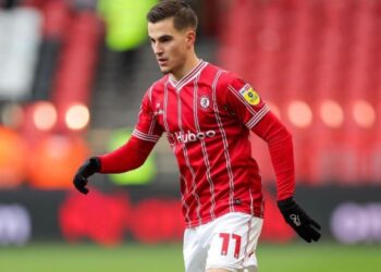 Silvinjo duhet të hedhë sytë nga Anglia! Anis Mehmeti tund përsëri rrjetën në Championship