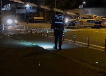 VIDEO/Vrasja e 15-vjeçarit në Shkodër, dalin pamjet nga vendi i ngjarjes