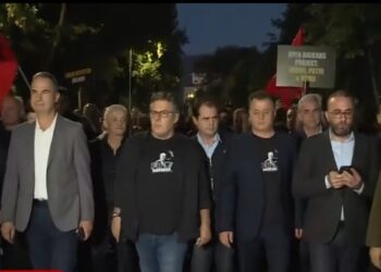 LIVE/ Nis protesta e PD, deputetët e opozitës dalin nga selia