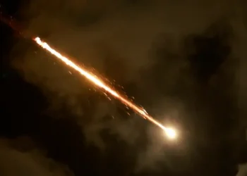 “Mos bëni gabim sërish”, Irani paralajmëron Izraelin për një valë të dytë sulmesh më shkatërrimtare