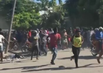 Përgjaken rrugët në Haiti/ Grupi i armatosur qëllon civilët, vriten 70 personave, mes tyre edhe tre foshnja