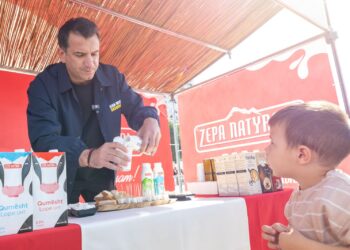 Panairi “Tirana Agro”, Veliaj: Blini produkte vendase; Pishat që do hiqen nga autostrada do të mbillen në parqe”