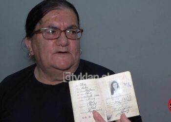 Çudia në Burrel, gruaja rezulton me dy baballarë të ndryshëm. Detyrohet të hapë gjyq për pensionin