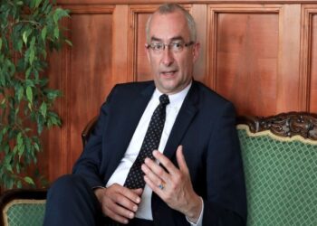 Flet ministri hungarez i Shtetit: Shqipëria hapa konkretë drejt integrimit në BE