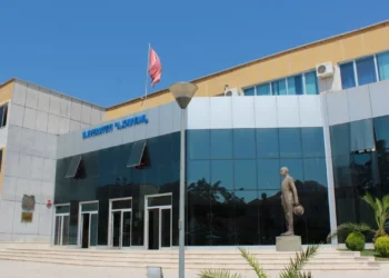 “Tërmet” në Universitetin e Elbasanit, arrestohen disa pedagogë, dyshohet se iu morën para studentëve