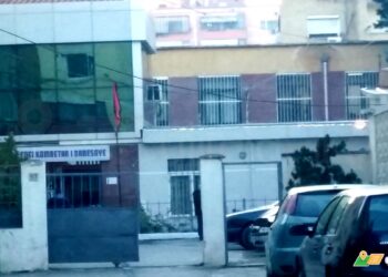 SPAK ‘godet’ Entin e Banesave, arrest me burg për pesë persona, akuzat dhe emrat
