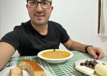 Proceduan 17 deputetë të PD / Korreshi shpërthen ndaj efektivëve: Lani sqetullat se na helmuat, na latë pa përshesh