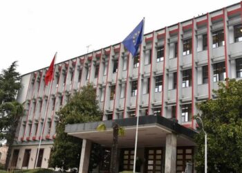 Një mijë ditë nga agresion rus, Ministria e Jashtme: Shqipëria në solidaritet me Ukrainën