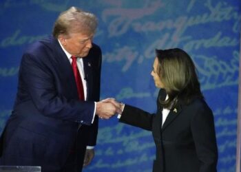 Pranon humbjen në zgjedhjet presidenciale, Kamala Harris telefonon Donald Trump dhe e uron për fitoren