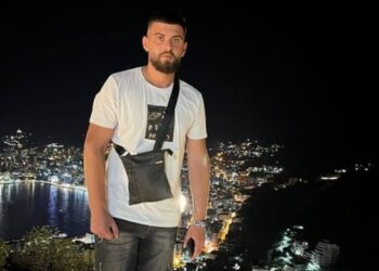 Tragjike, humb jetën pas disa orësh te Trauma 21-vjeçari që u përplas nga makina në Fier