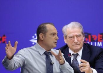 VIDEO / ‘Shpërthen’ Goxhaj: Berisha, idiot! S’kishte b*le t’ia përmendte një herë emrin Trumpit gjatë fushatës në SHBA