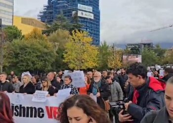 Vrasja e 14-vjeçarit, prindërit njoftojnë protestën e radhës: Presim zbardhjen e plotë të ngjarjes