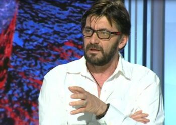 “Im atë, ish-oficer i Sigurimit. Çfarë i tha Ngjelës për Berishën dhe dështimi i një takimi në Presidencë”