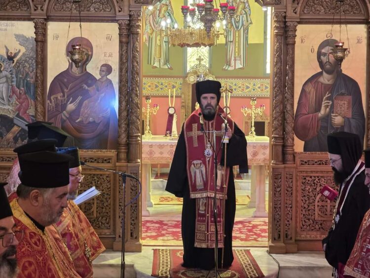 U mbajt për herë të parë në 1923/ Korça ruan traditën, kremtohet mesha për flamurin