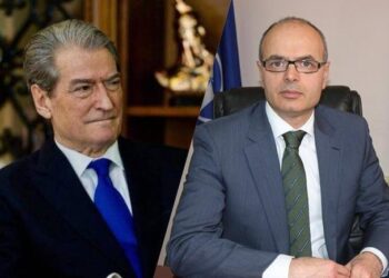 E quajti çlirimin e Tiranës një masakër! Koçi i përgjigjet Berishës: Tradhtar, i merr të keqen LANÇ-it