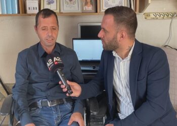 Rrëfimi i Taulantit: Verbëria nuk e pengon të punojë si DJ, por edhe të montojë