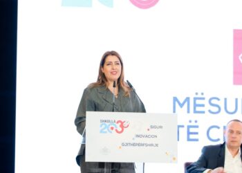 Manastirliu prezanton 320 mësuesit koordinatorë të sigurisë së cilësisë në shkolla