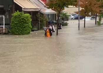 Frikë për përmbytje në Vlorë dhe pranë lumit Vjosa, si paraqitet situata deri tani