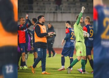 Kategoria superiore, Vllaznia mund Teutën në fund, dinamo barazon në Korçë