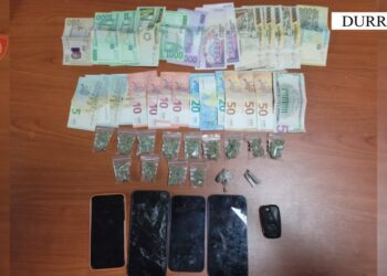 4 telefona për të humbur gjurmët, kapet shpërndarësi i drogës në Durrës