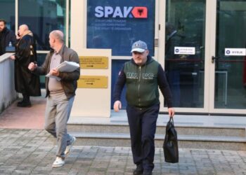 Një orë në Prokurorinë e Posaçme, Artan Hoxha dhe Elton Qyno: Nuk na kanë arrestuar akoma
