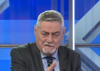 “Nuk shëndoshet Dashi për ditë Bajrami”, reagon Shehi: Rama do të na i marrë votat me Macronin