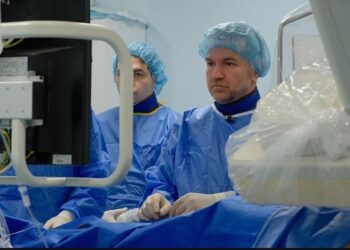 “Për herë të parë në Shqipëri”/ Koçiu ndan lajmin: Kryhet teknika që shmang bypass-in e zemrës