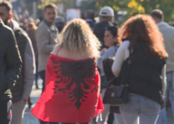 Festat e nëntorit na bashkojnë, Kosova dyndet në Shqipëri, ja qyteti “i preferuar”