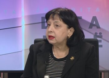 Izolohen rastet e para me grip, Bino: Edhe këtë dimër do të ketë Covid