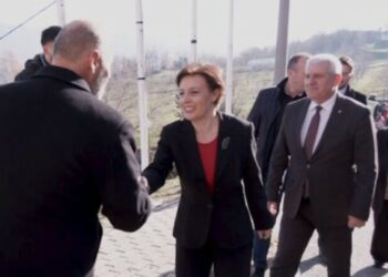 Gafa e ministres Gërvalla, ngatërron stërnipin e heroit Isa Boletini me kryetarin e komunës