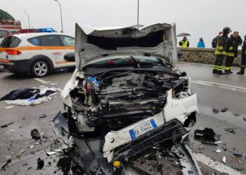 Aksident tragjik në Itali, humb jetën një 28-vjeçar. Plagosen dy shoferët, njëri prej tyre shqiptar