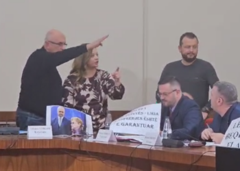 VIDEO / Pas 30 orësh debat, Ndreca kërkon dëshminë e Beqajt ! Vokshi ndërpret mbledhjen pa konsensus