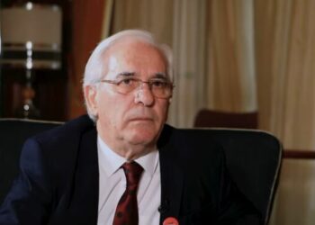 Çlirimi i vendit festohet me kritika ndaj mendimit ndryshe, Gjinushi: Disa preferojnë më mirë fashizmin se çlirimin nga komunistët