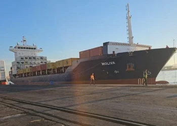 Merr “fund pritja”, ankorohet në Portin e Durrësit anija turke me 2100 ton mbetje toksike