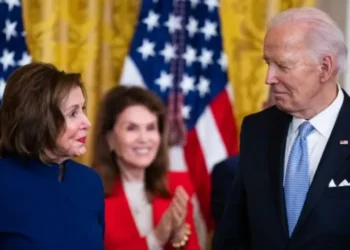 Jo vetëm kampi i Harris, edhe Nancy Pelosi fajëson Biden për humbjen në zgjedhje: U largua shumë vonë nga gara