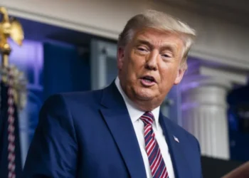 Irani mohon akuzat për të vrarë Trump: Të pabaza