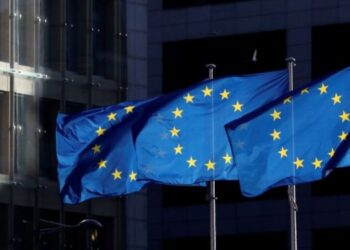 Të gjithë sytë nga BE, por Europa “gëlon” nga korrupsioni! Eurobarometri: Ka edhe në Shqipëri, por përceptimi më i ulët se në vendet anëtare