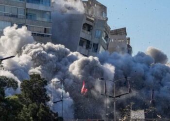 Izraeli sulmon Bejrutin, Hezbollahu bazat ushtarake izraelite
