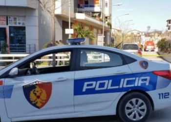 Tragjike! Dyshohet se ra nga lartësia e një pallati, 10-vjeçari humb jetën