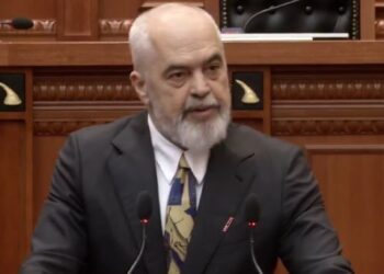“Dy bonuse në vit për pensionistët”- Rama: Përveç atij të fundvitit do të marrin edhe në pranverë! Vitin e ardhshëm…
