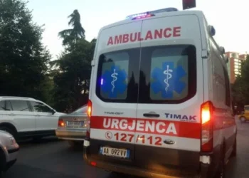 Aksident i rëndë në Fushë-Milot, përplasën tre automjete, tre të plagosur nisen drejt Traumës