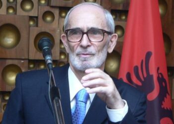 Rexhep Qosja: Rëndësia e Kongresit të Manastirit