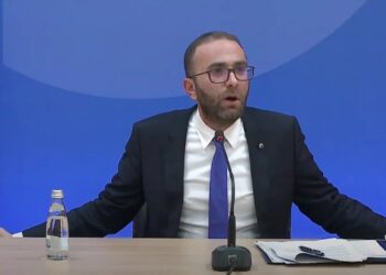 VIDEO/ “Mblodhi firma për Kuvendin e PD”, koha kur Gazment Bardhi denonconte Suel Çelën si mbështetës të Berishës dhe Nokës