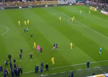 Skandal në Bukuresht/ Pas koreve anti-shqiptare, pezullohet ndeshja Rumani-Kosovë (VIDEO)
