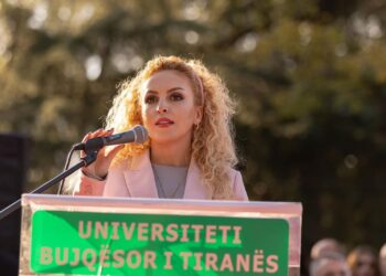 Megatek fton të diplomuarit e Universitetit Bujqësor të Tiranës: Mundësi të reja për karrierë dhe zbritje të veçanta për festat e fundvitit