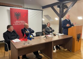 Shqiptarët e Kroacisë përkujtojnë At’ Shtjefën Gjeçovin