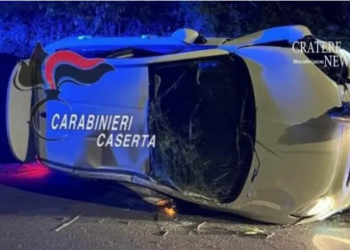 Nuk iu bind urdhrit të Policisë, shqiptari shkakton aksident gjatë arratisjes! Shpallen në kërkim pasagjerët