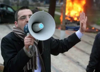 “21 Janari”, pas Qefalisë paraqitet në SPAK për të dëshmuar edhe Saimir Tahiri